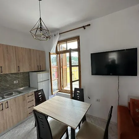 Central Charm Апартаменты *