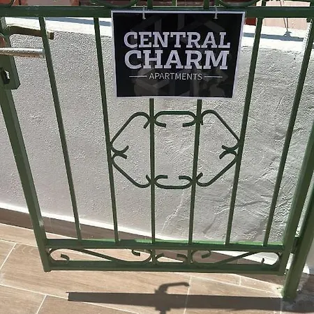Central Charm Апартаменты Влёра